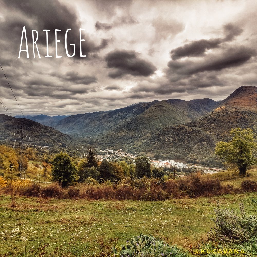 Valle de Ax desde el Castillo de Lordat en el Ariege