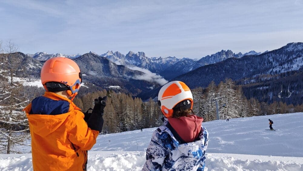 Val di Zoldo en los Dolomitas, a los pies del Monte Civetta mirando hacia el Monte Pelmo