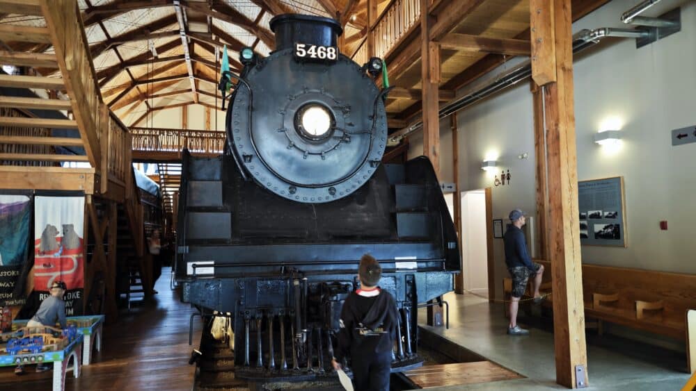 Tren antiguo del museo del ferrocarril de Revelstoke