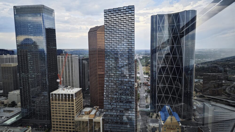 Skyline de Calgary Canadá visto desde la torre de Calgary