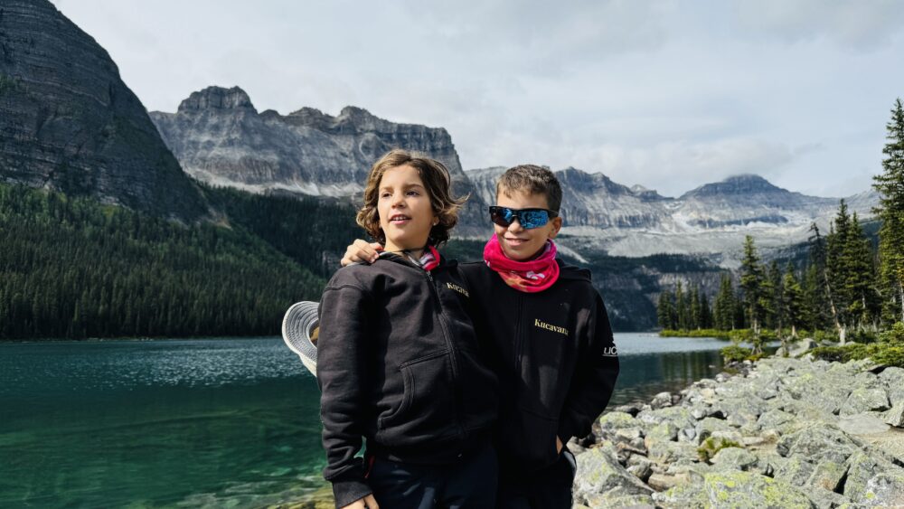 Boom Lake del Parque Nacional de Banff que ver en Canadá