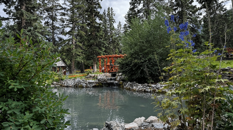 Jardines Cascade de Banff pueblo