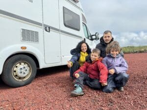 Lee más sobre el artículo Explora Islandia en Camper: Guía Completa para una Aventura Inolvidable